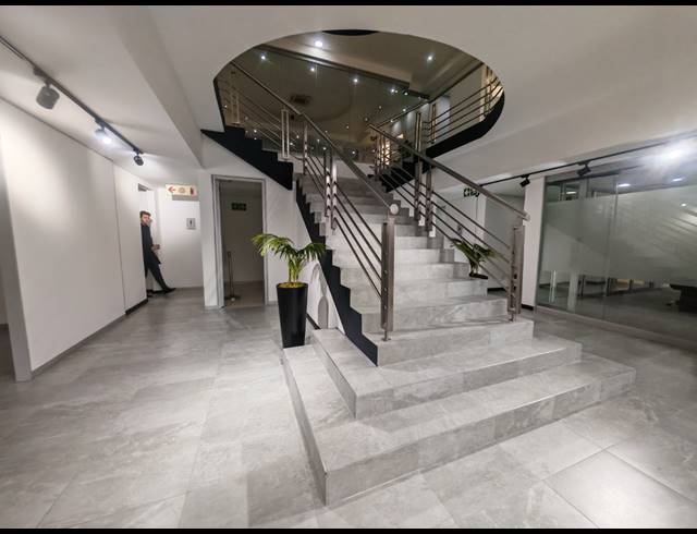 9,428M² OFFICE FOR SALE IN MORNINGSIDE
